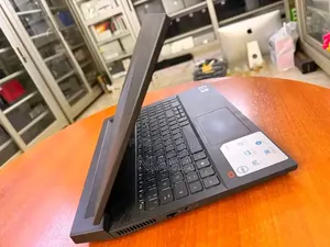 Nouveau Ordinateur portable Dell G15 5515 16GB Intel Core i5 SSD 512GB