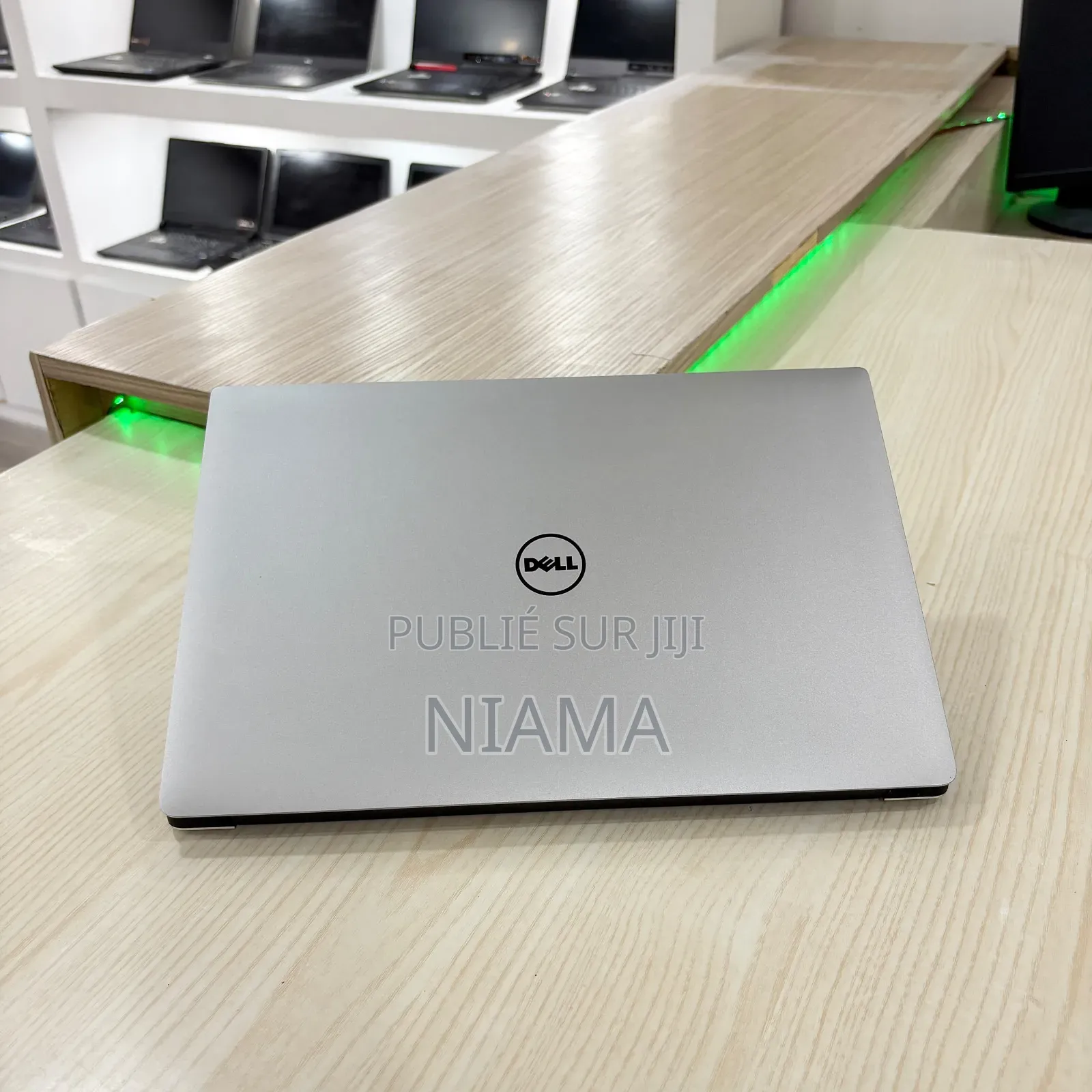 Nouveau Dell XPS 15 9560 16GB Intel Core i7 HDD+SSD 1T