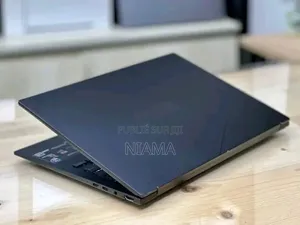 Nouveau Asus ZenBook Pro UX550VE 8GB Intel Core i5 SSD 256GB