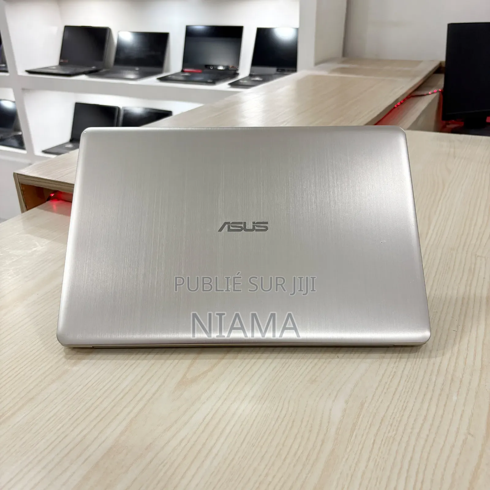 Nouveau Asus Vivobook Pro 16X OLED 8GB Intel Core i7 SSD 256GB
