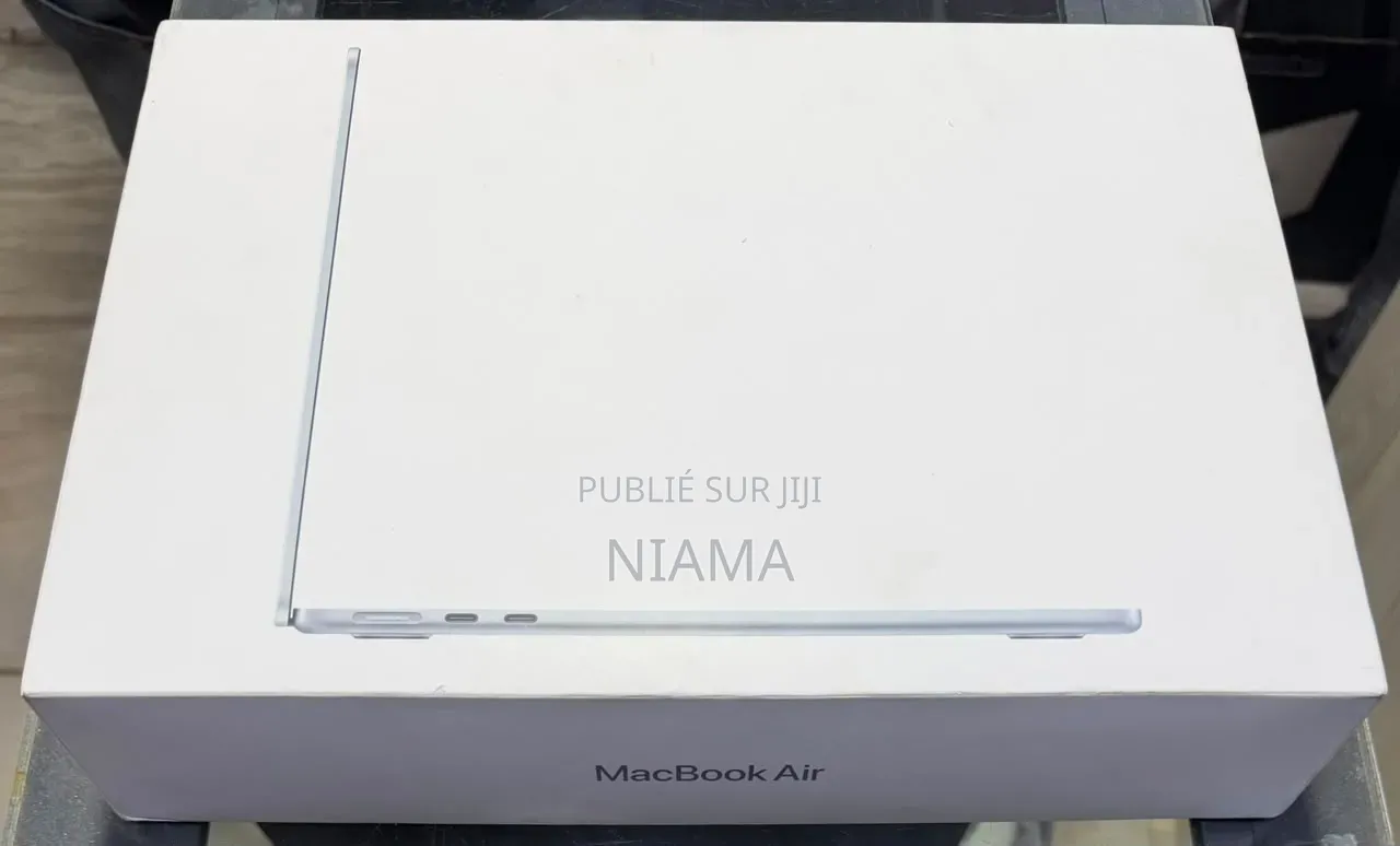 Nouveau Apple MacBook Air 2025 M4 16GB Apple M4 SSD 256GB