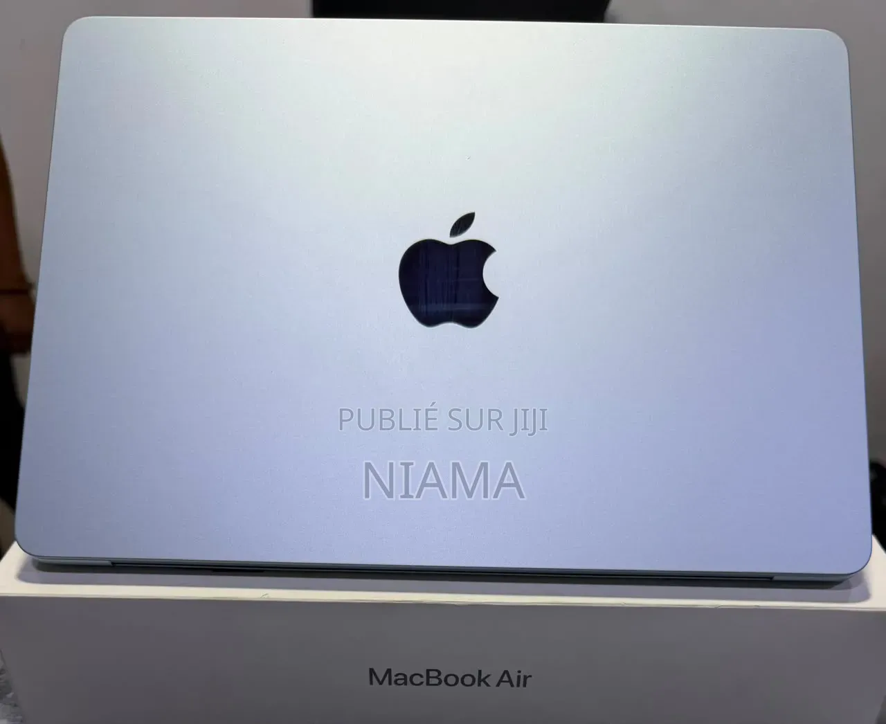 Nouveau Apple MacBook Air 2025 M4 16GB Apple M4 SSD 256GB