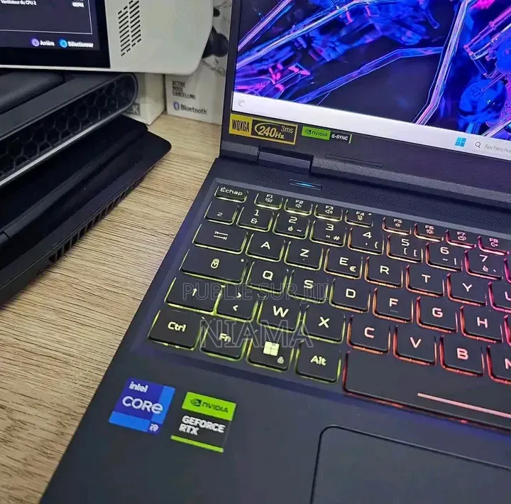 Nouveau Acer Predator Helios 18 PH18-71 32GB Intel Core i9 SSD 1T