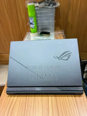 Nouveau Asus ROG Strix G18 32GB Intel Core i9 SSD 2T