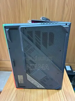 Nouveau Asus ROG Strix G18 32GB Intel Core i9 SSD 2T