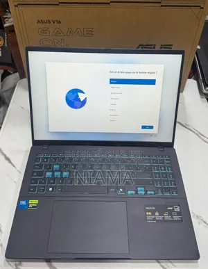 Nouveau Ordinateur portable Asus V1V 16GB Intel Core i7 SSD 1T