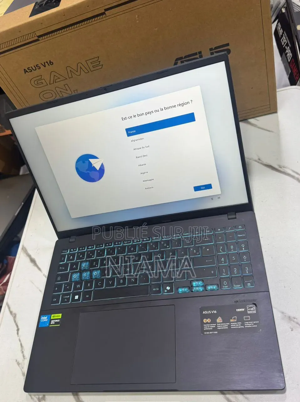 Nouveau Ordinateur portable Asus V1V 16GB Intel Core i7 SSD 1T