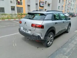 Citroen C4 2022 Gris