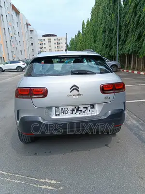 Citroen C4 2022 Gris