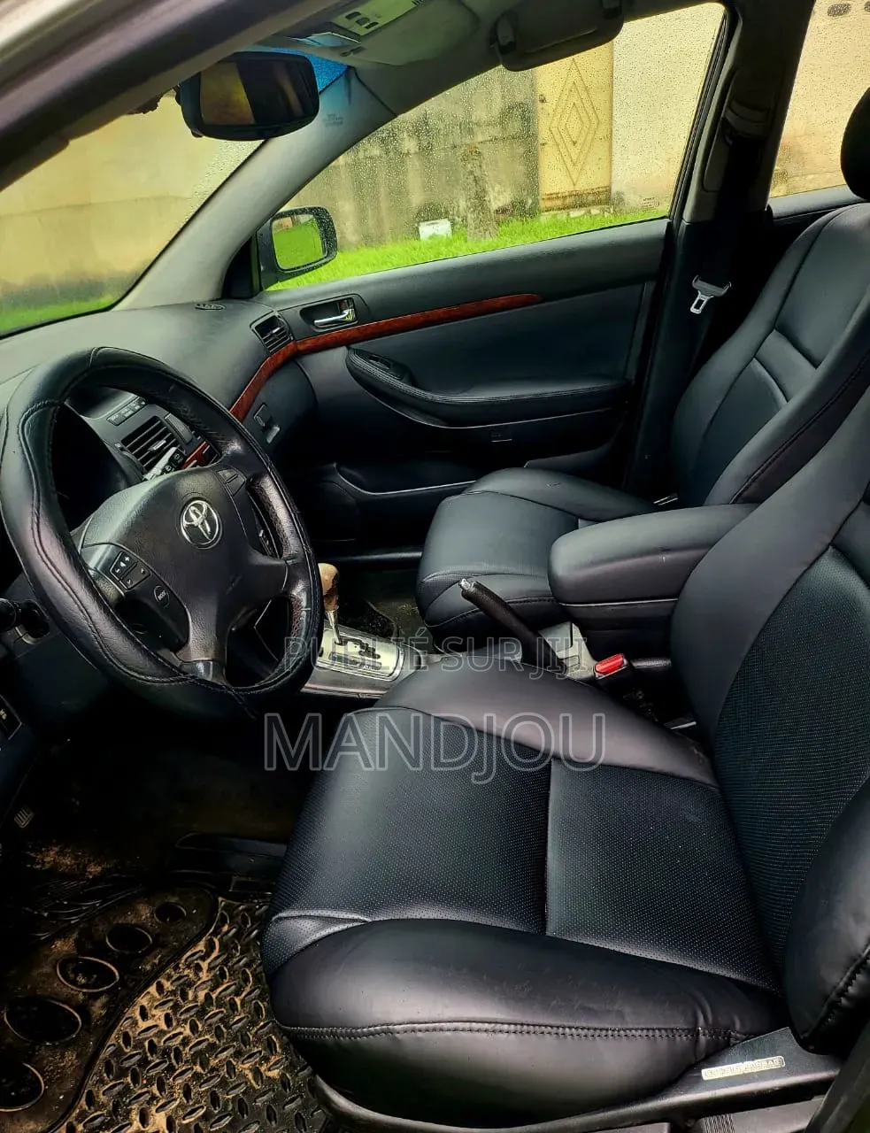 Toyota Avensis 2008 Gris