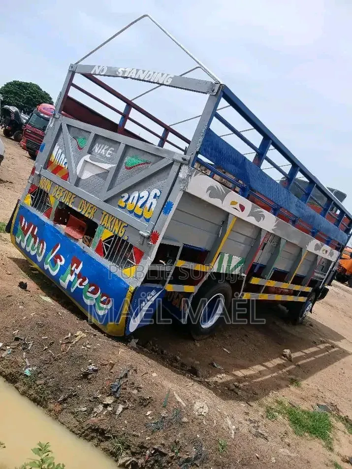 Camion a Vendre