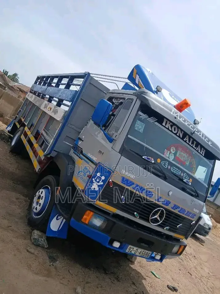 Camion a Vendre