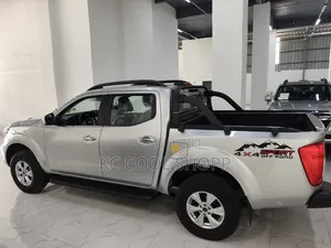Nouveau Dongfeng Rich 6 2025 Gris
