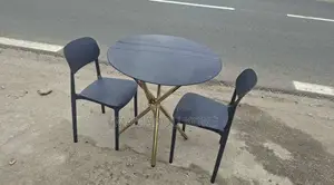 2 Chaise 1 Table Basse Vitrée