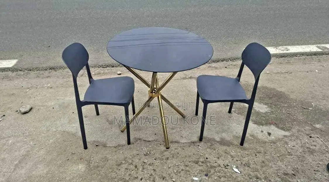 2 Chaise 1 Table Basse Vitrée