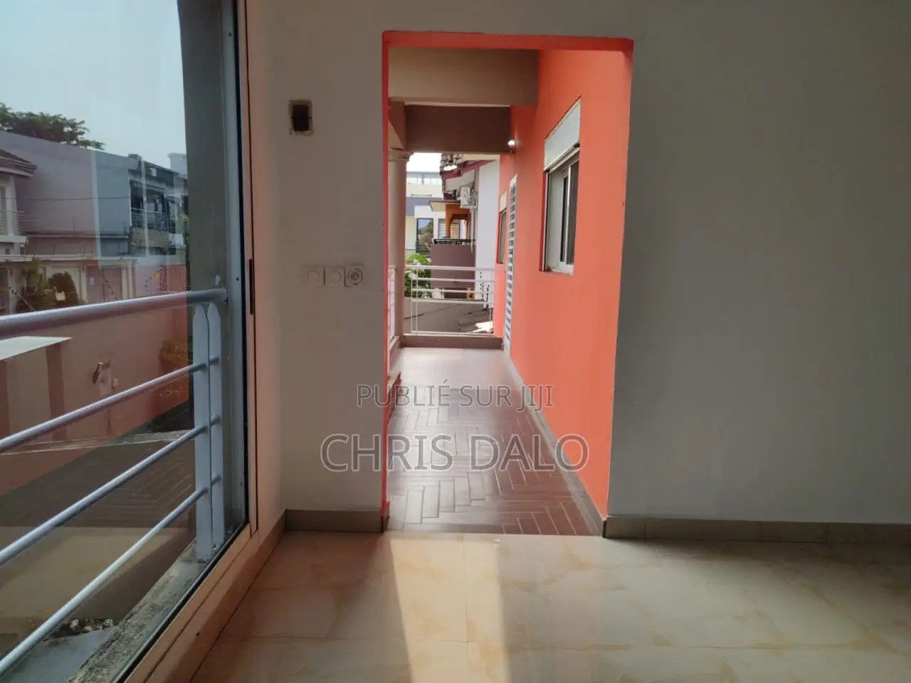 5chbre Duplex dans Roberson, Cocody à Louer