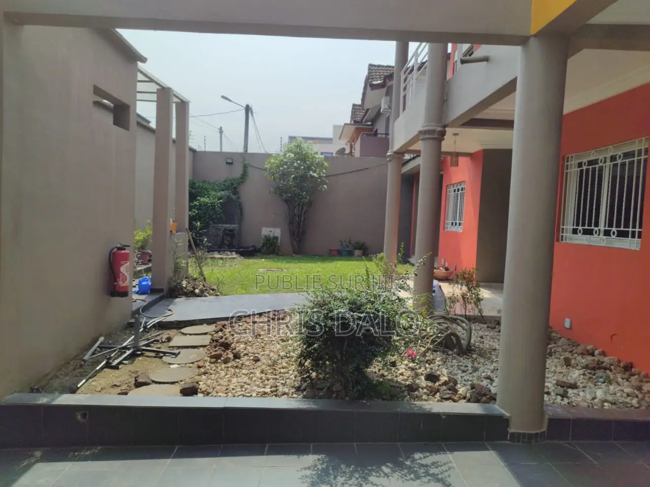 5chbre Duplex dans Roberson, Cocody à Louer