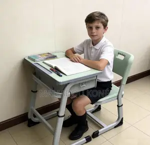 Des Chaises Et Tables Plus Adaptées