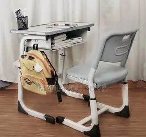 Des Chaises Et Tables Plus Adaptées