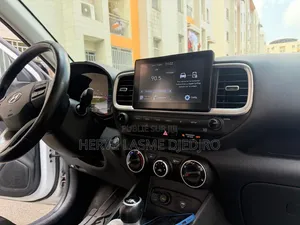 Hyundai Venue 2021 Blanc