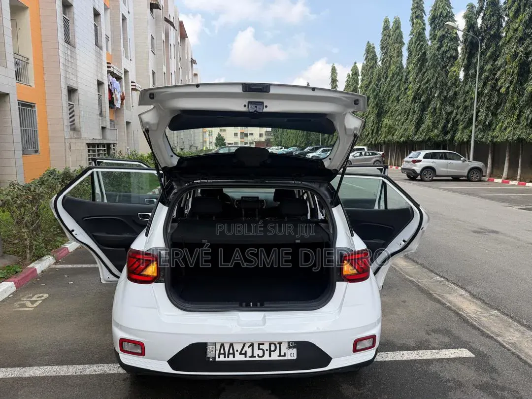 Hyundai Venue 2021 Blanc