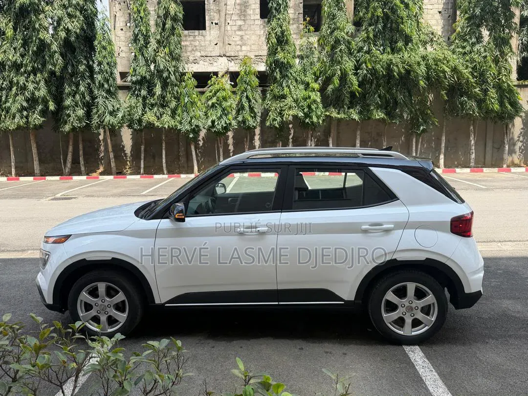 Hyundai Venue 2021 Blanc