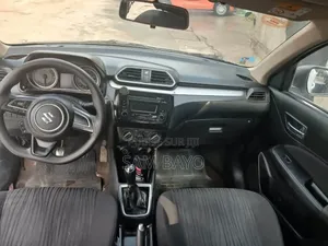 Suzuki Dzire 2023 Blanc