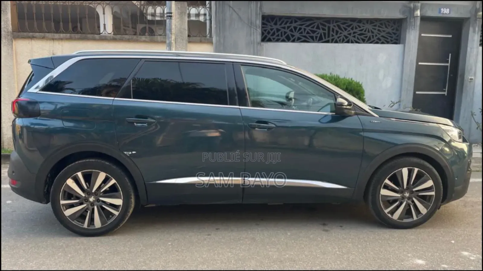 Peugeot 5008 2018 Bleu