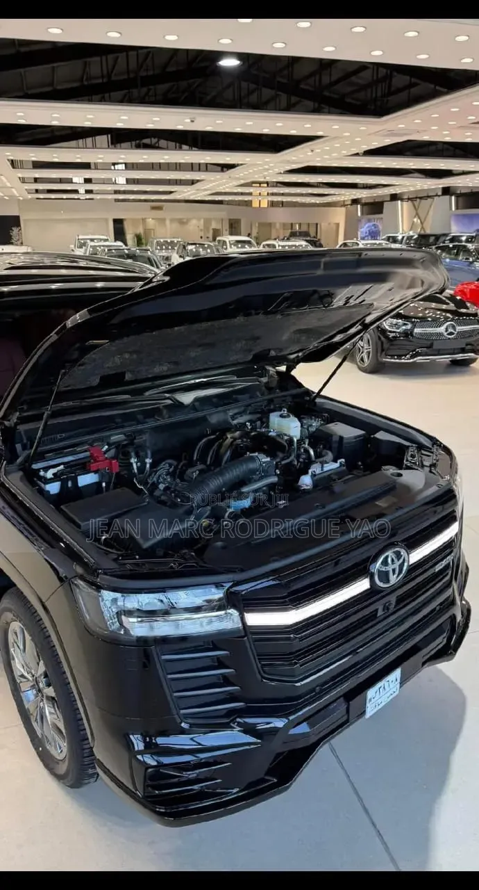 Nouveau Toyota Land Cruiser 2025 Noir