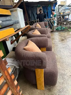 Fauteuil De Très Bonne Qualité