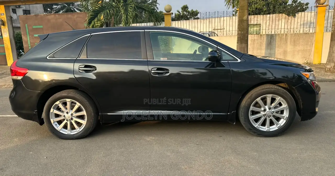 Toyota Venza 2010 Noir