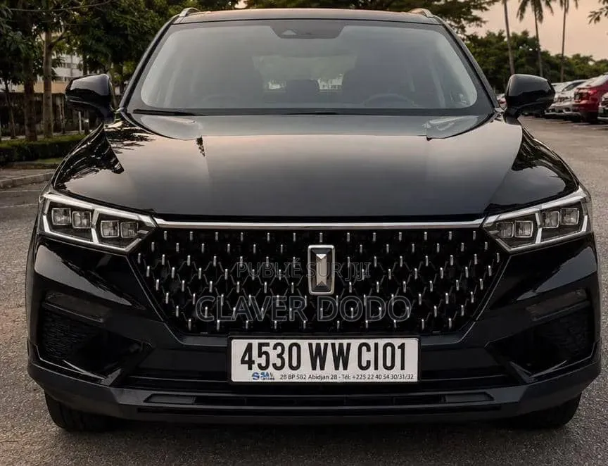 Bestune T77 1.2 FWD 2022 Noir