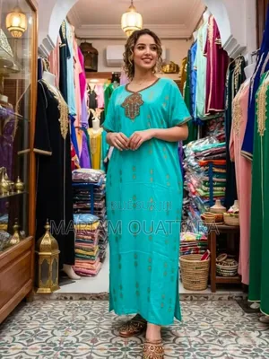 Boubou Marocain (La Main De Fatma Zara) De Très Bon Qualité