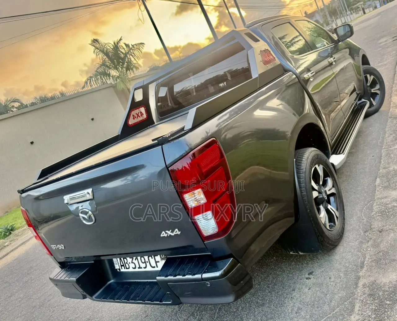 Mazda BT-50 2023 Argenté