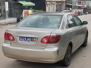 Toyota Corolla 2005 Gris