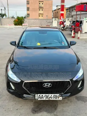 Hyundai Elantra 2020 Noir