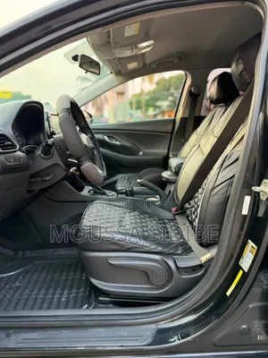 Hyundai Elantra 2020 Noir