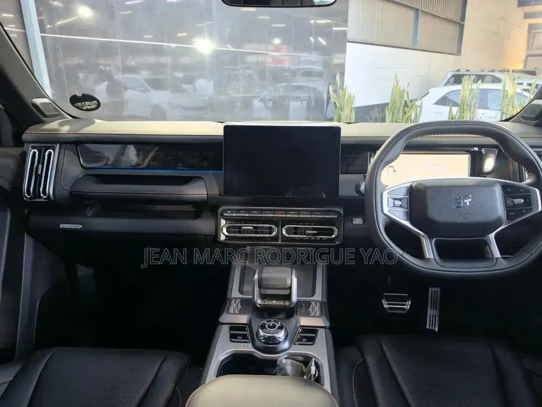 Nouveau Jetour T1 2025 Blanc cassé