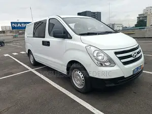 Hyundai H1 2020 Blanc