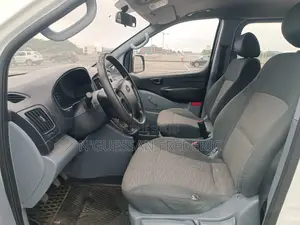 Hyundai H1 2020 Blanc