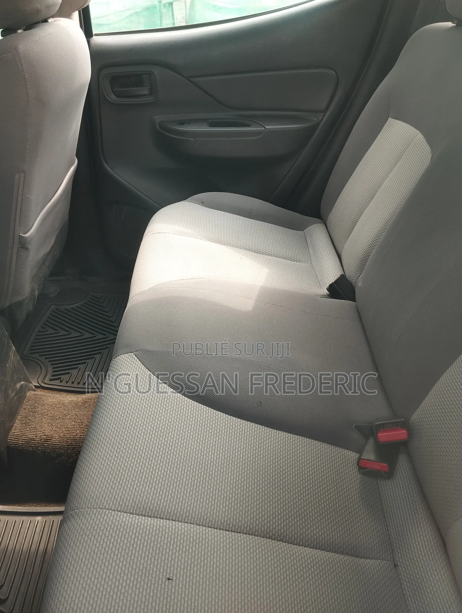 Mitsubishi L200 2021 Noir