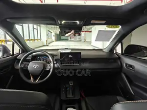 Toyota Corolla Cross XLE 2025 Blanc
