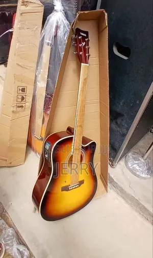 Guita Acoustic