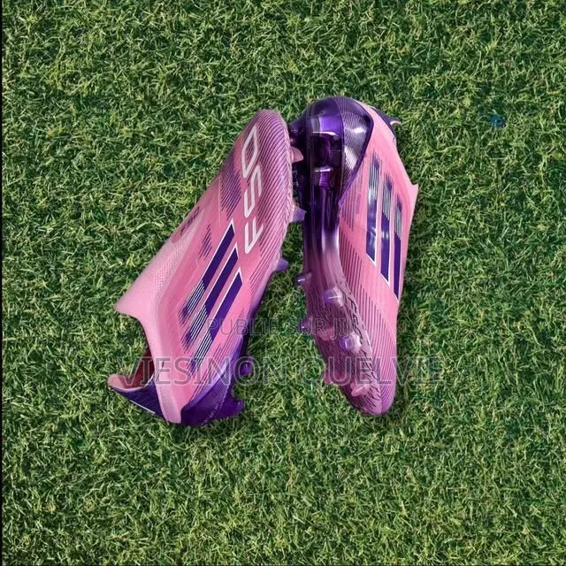 Chaussures Crampons Disponibles 40-45