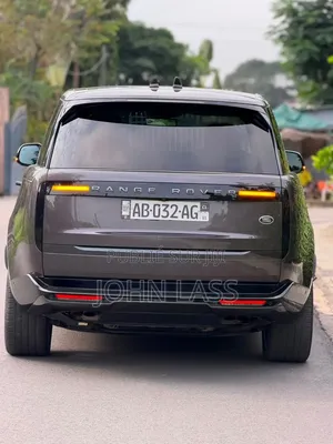 Nouveau Land Rover Range Rover Vogue 2024 Gris