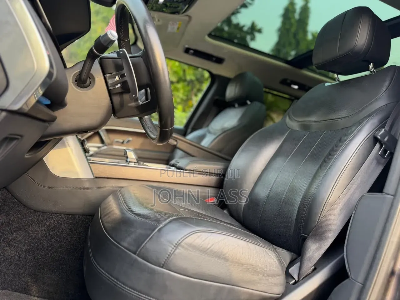 Nouveau Land Rover Range Rover Vogue 2024 Gris
