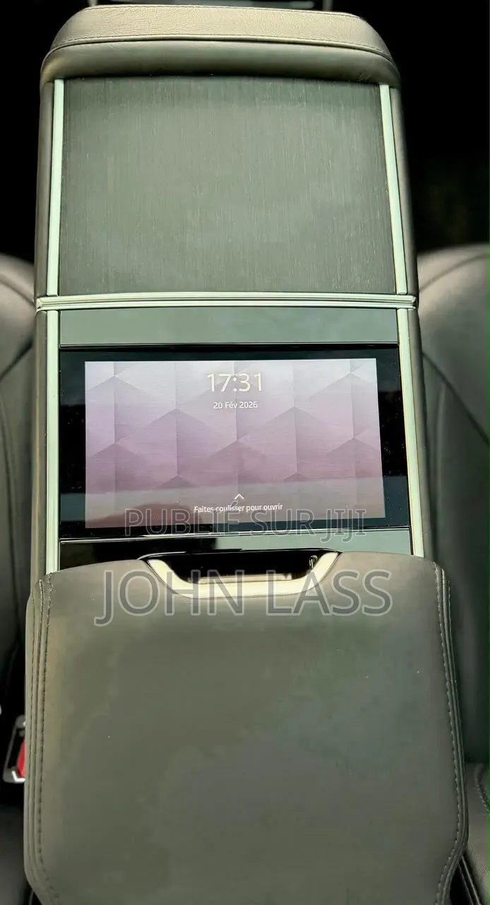 Nouveau Land Rover Range Rover Vogue 2024 Gris