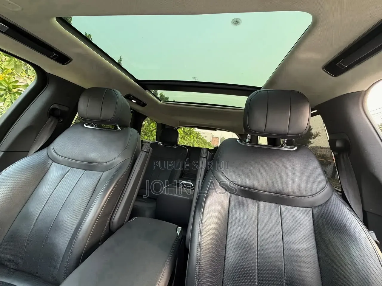 Nouveau Land Rover Range Rover Vogue 2024 Gris