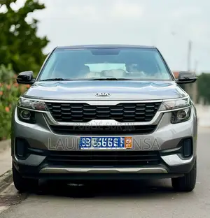 Kia Seltos 2021 Gris