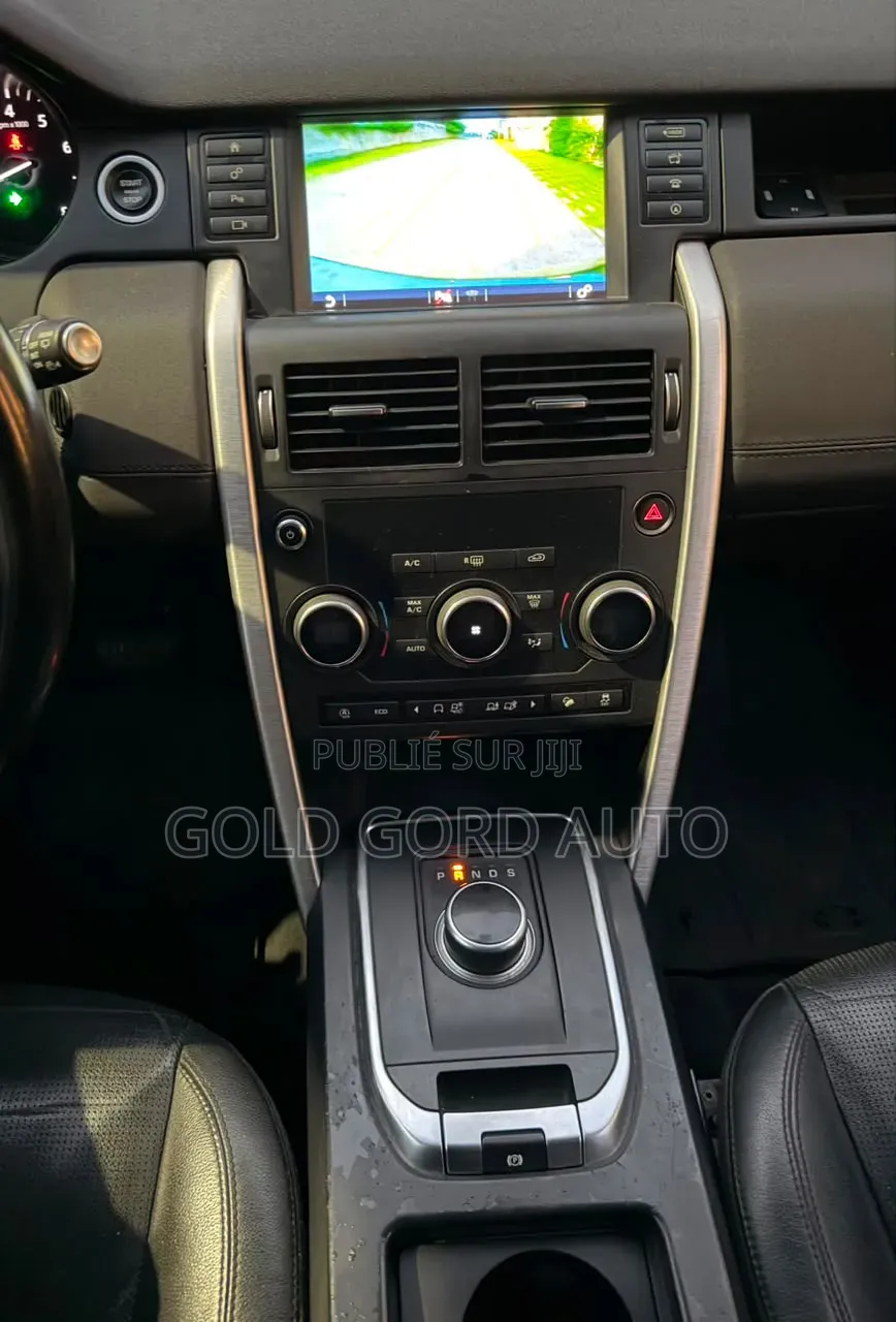Land Rover Discovery Sport 2018 Noir